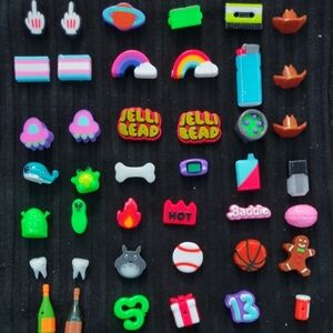 CUSTOM JELLIBEAD BRACELETS